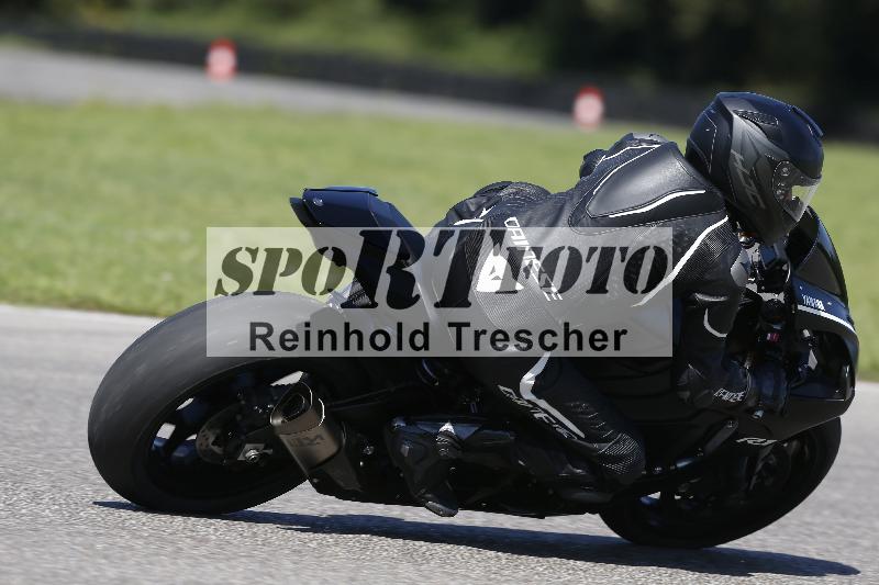 /Archiv-2024/56 10.08.2024 Plüss Moto Sport ADR/Freies Fahren/unklar